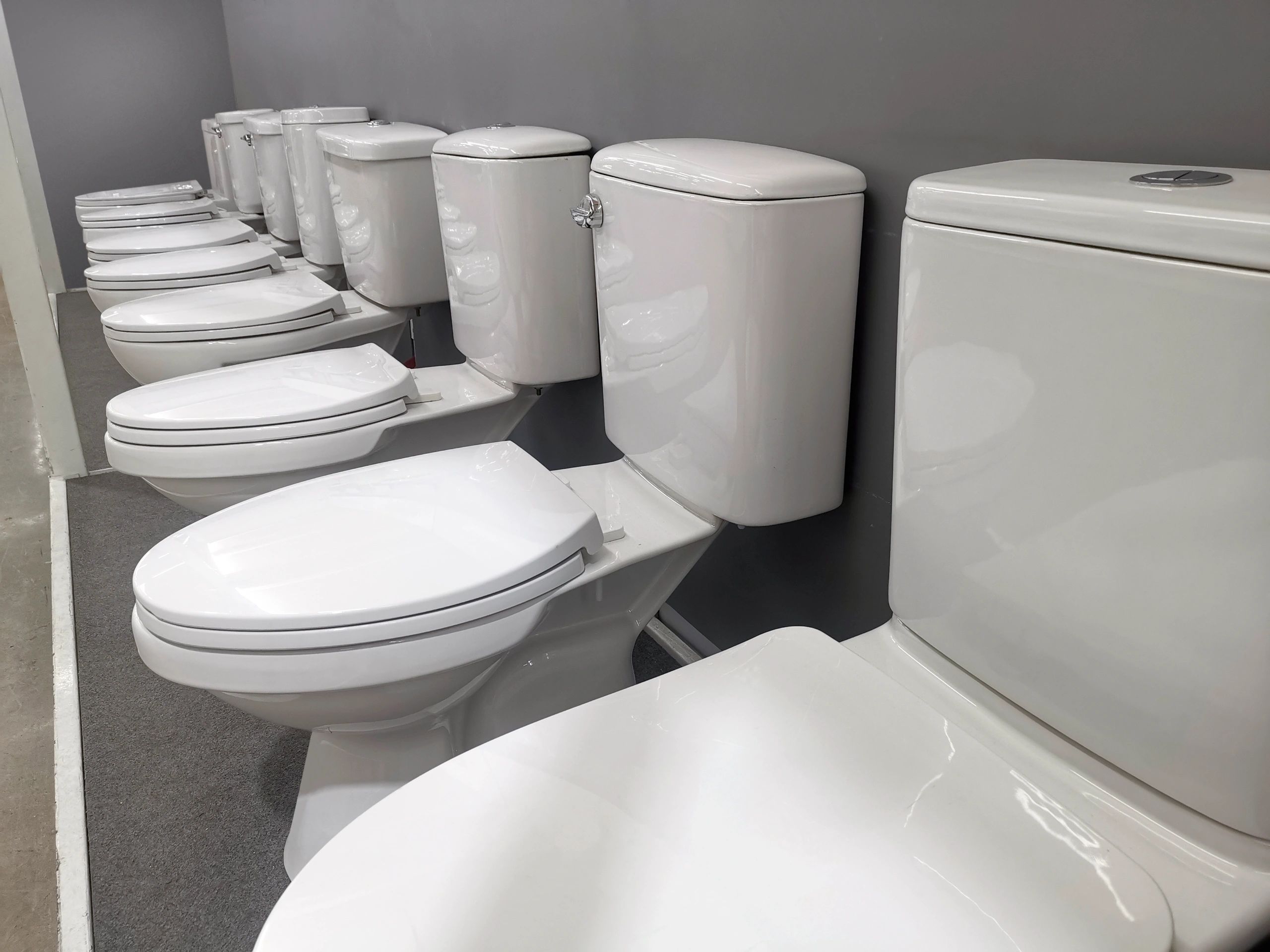 wholesale toilet seat manufacturer