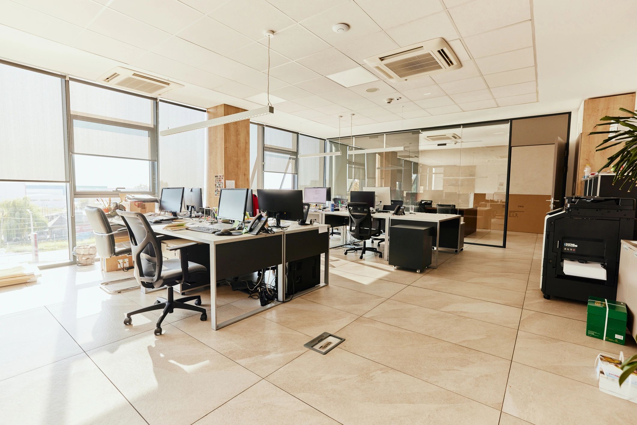 modern wholesale office