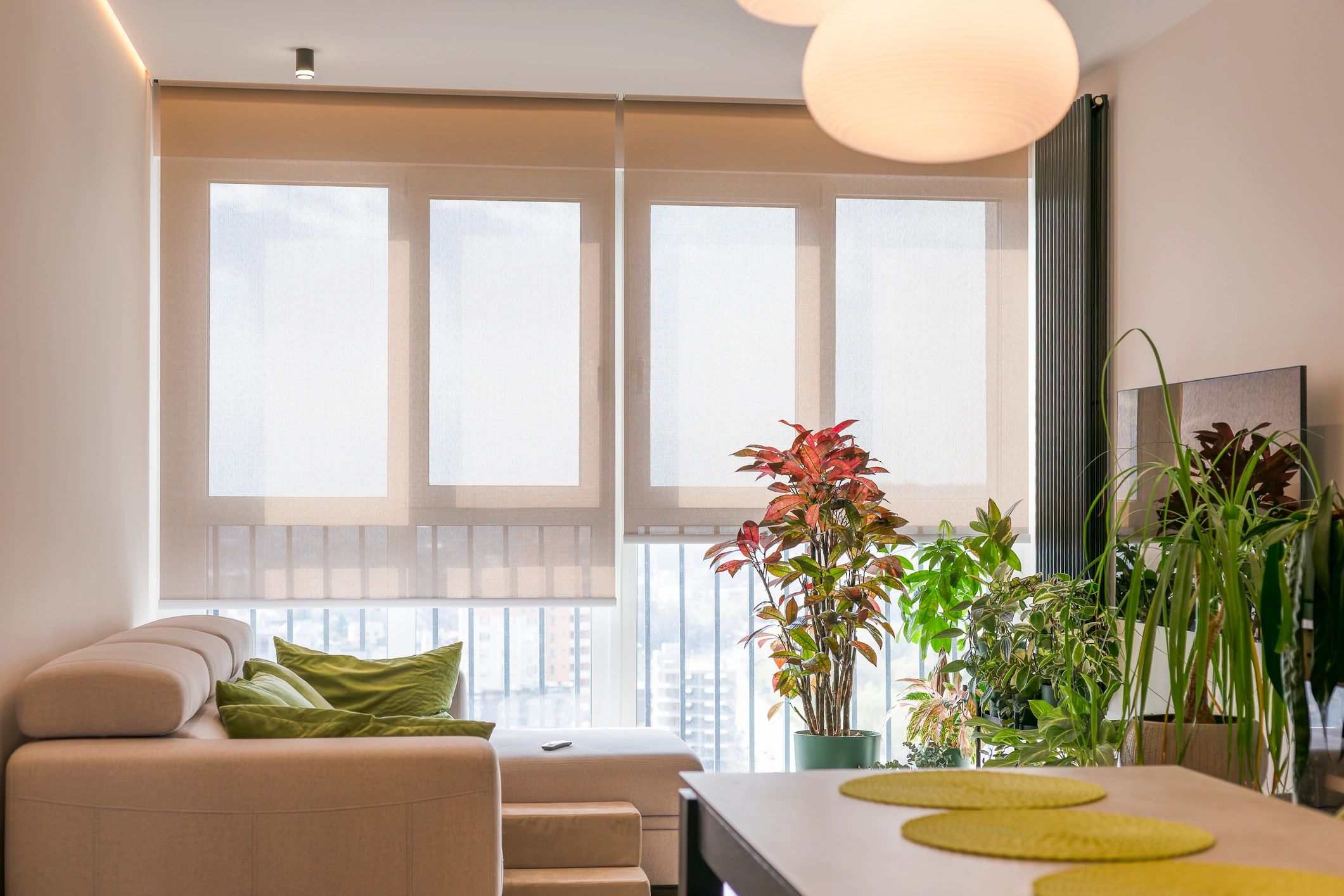 modern window blinds home interior