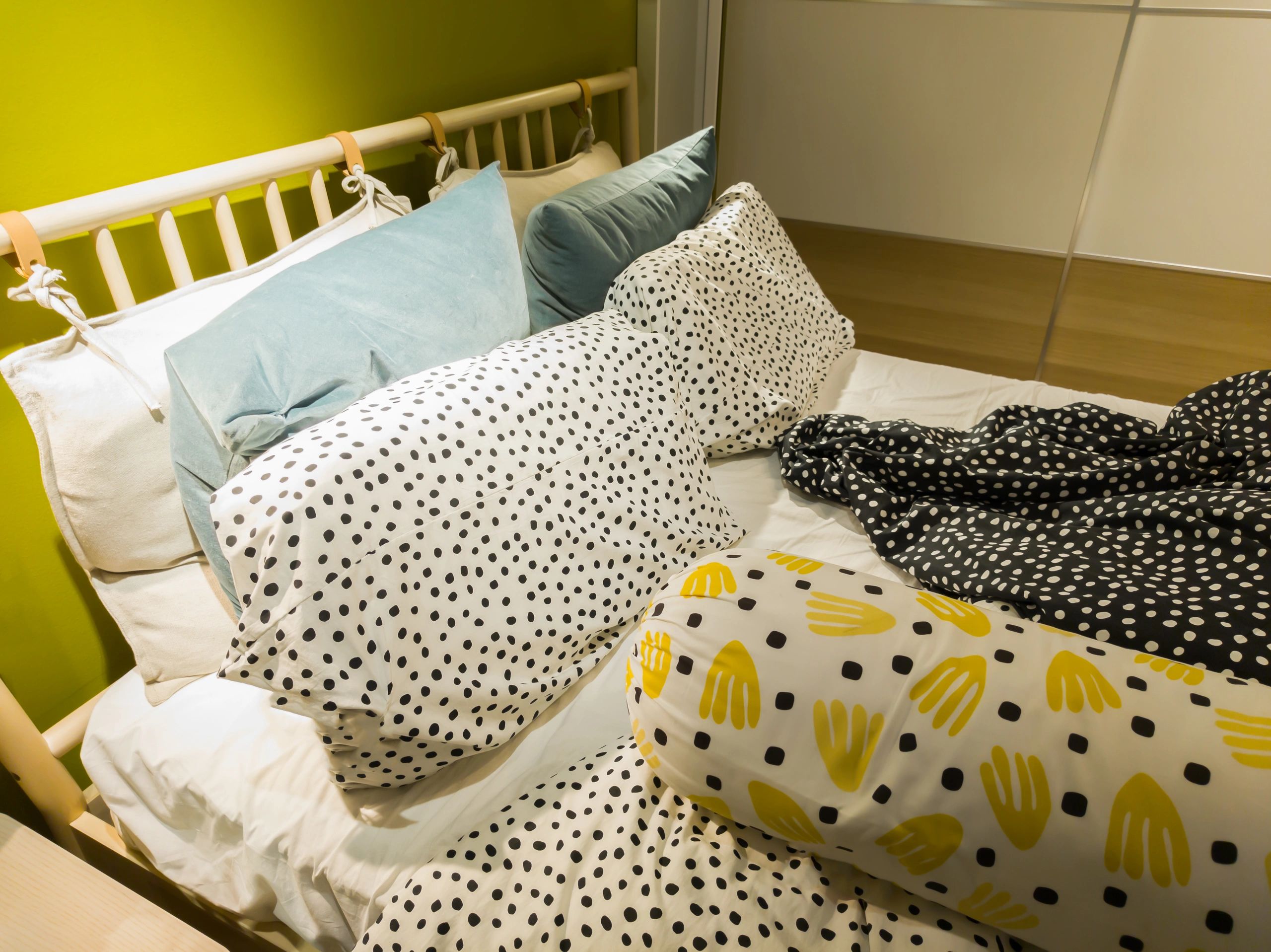 modern bedding set